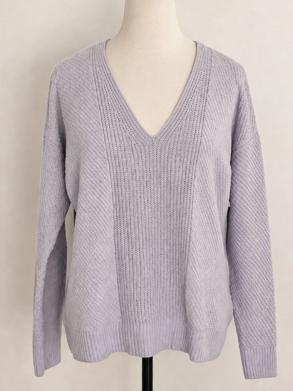 NWT CALVIN KLEIN JEANS MINIMALIST LAVENDER CHUNKY KNIT V NECK PULLOVER SWEATER L